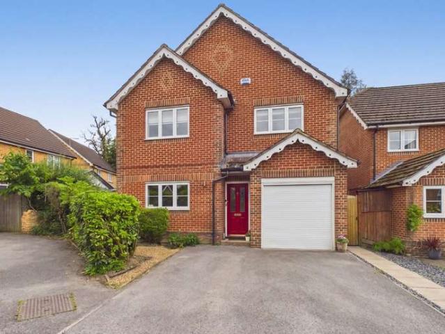 House for sale in Newell Green