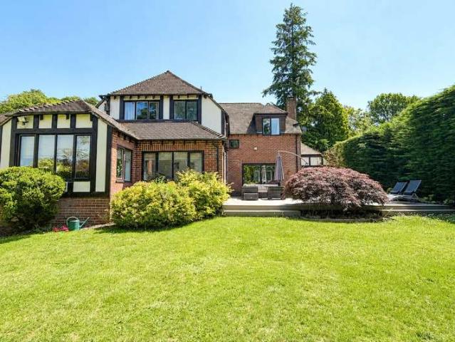 House for sale in Bolton Low Houses, Hampshire