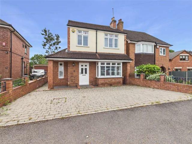 House for sale in Henwick, Worcester