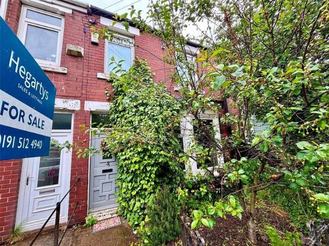 House for sale in Newbottle, Sunniside