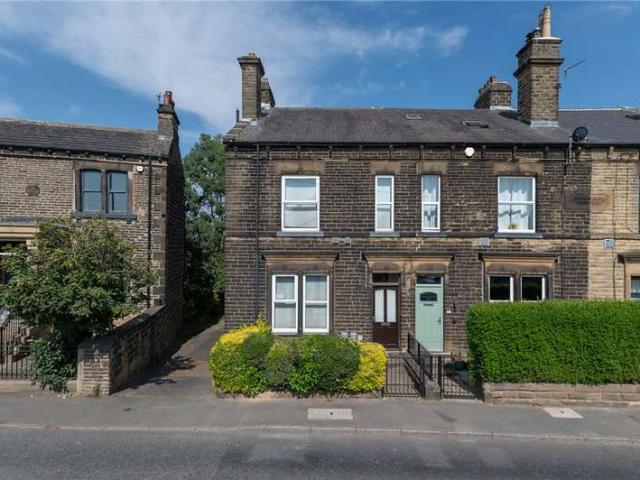 House for sale in Woodkirk, West Yorkshire
