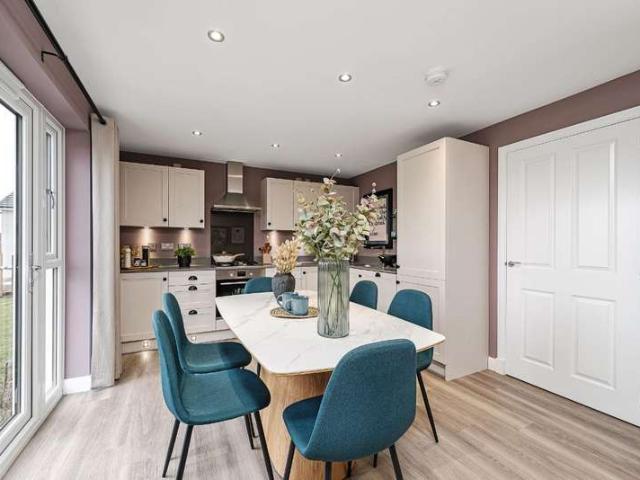 House for sale in Duntocher, Scotland