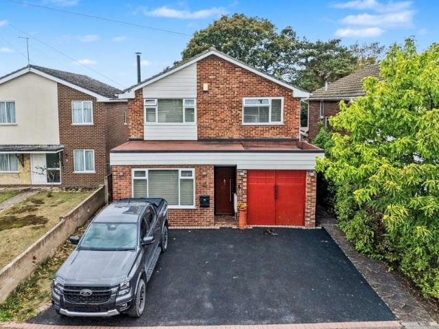 House for sale in Oakdale, Poole