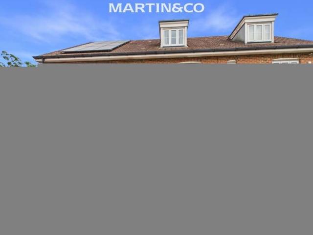 House for sale in Lower Halliford, Surrey