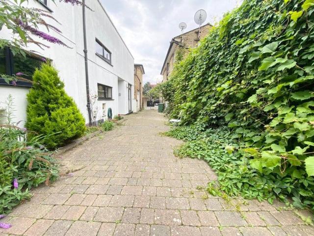 House for rent in Holloway, Greater London