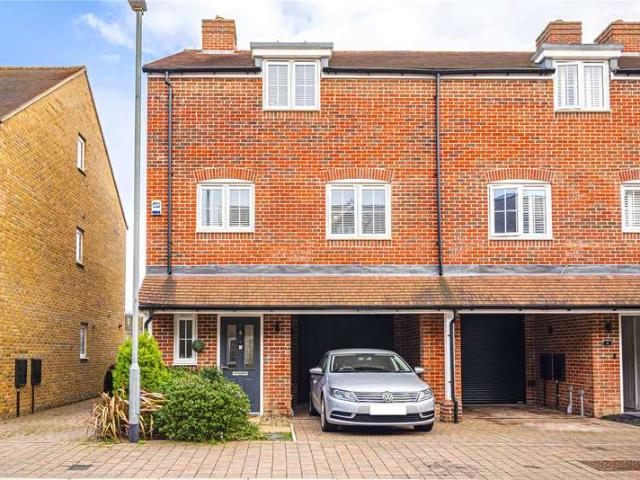 House for sale in Maylands, Pouchen End