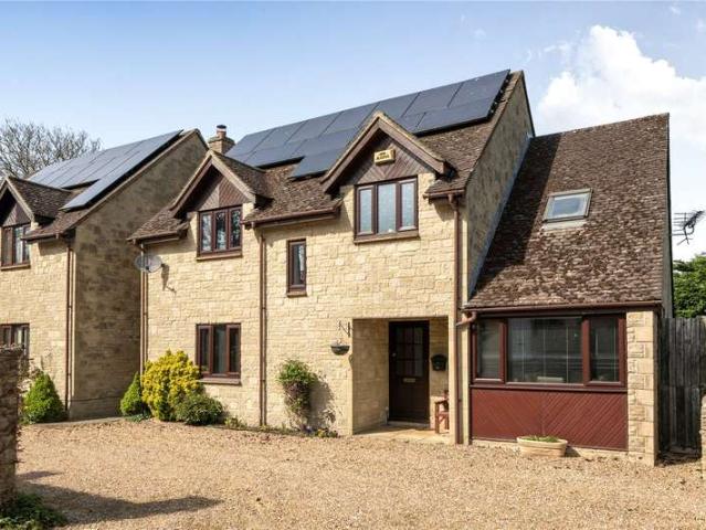 House for sale in Evershot, Oxfordshire