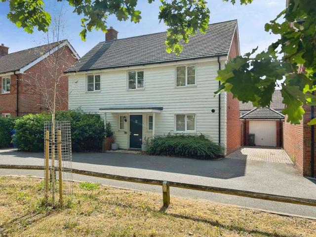 House for sale in Hart, Hampshire