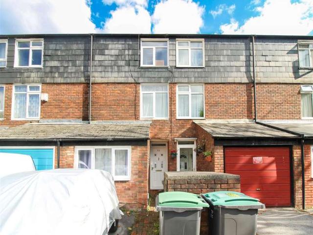 House for sale in Tottenham Hale, Greater London