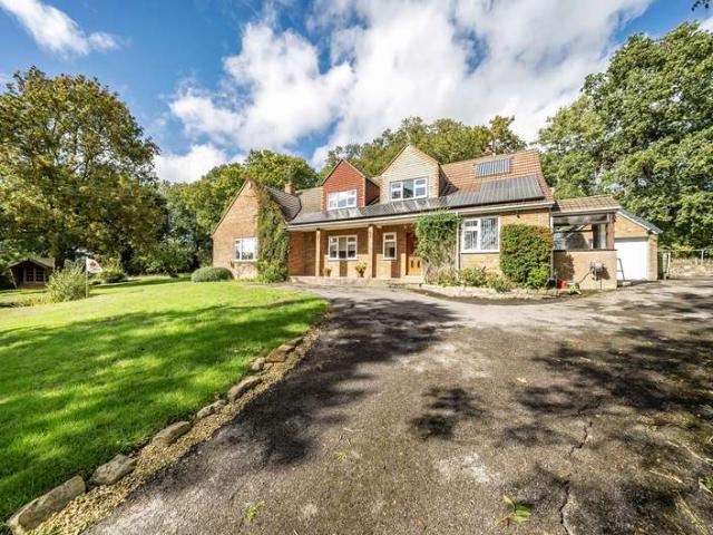 House for sale in West Coker, Somerset