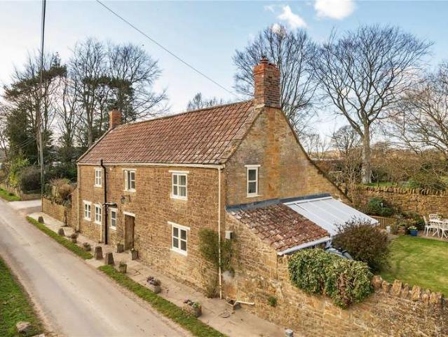 House for sale in South Petherton, Somerset
