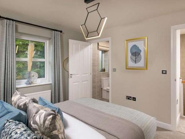 House for sale in Cleckheaton, West Yorkshire