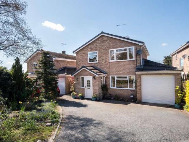 House for sale in Kelsall