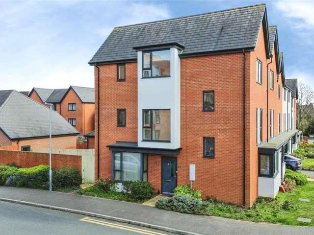 House for sale in Reading