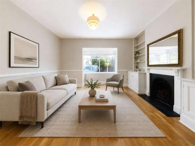 House for sale in Wandsworth, Greater London