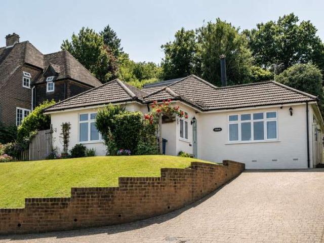 House for sale in Frith Hill, Fole