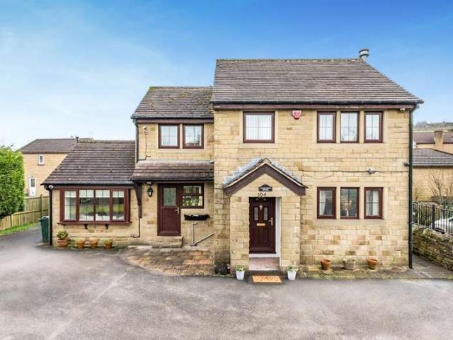 House for sale in Cottingley, Bradford