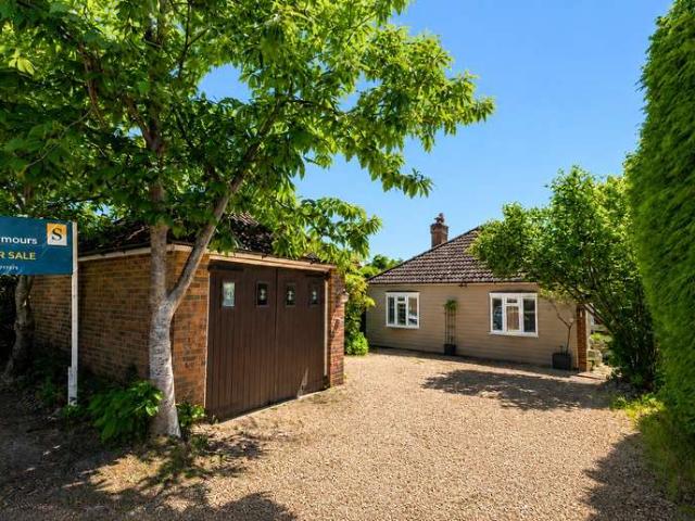 House for sale in Bolton Low Houses, Hampshire