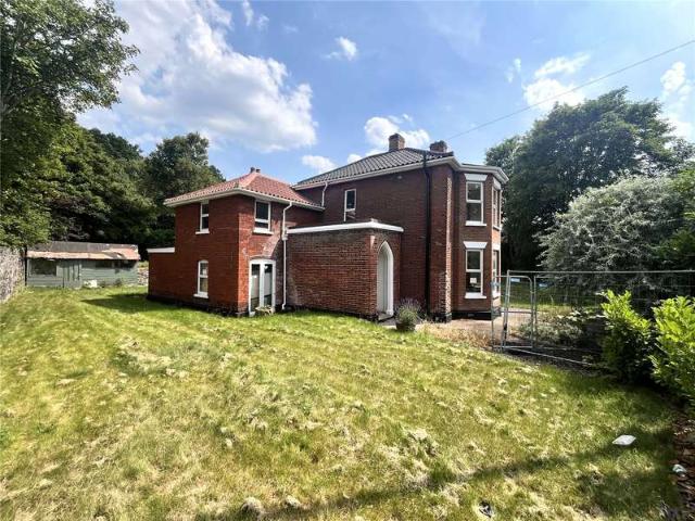House for sale in East Bank, Norfolk