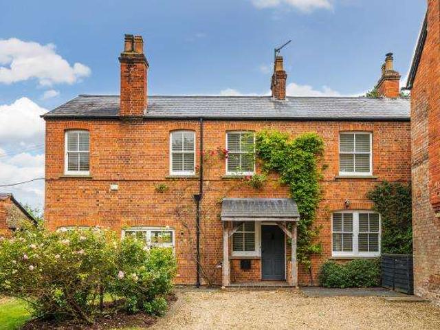 House for rent in Evershot, Oxfordshire
