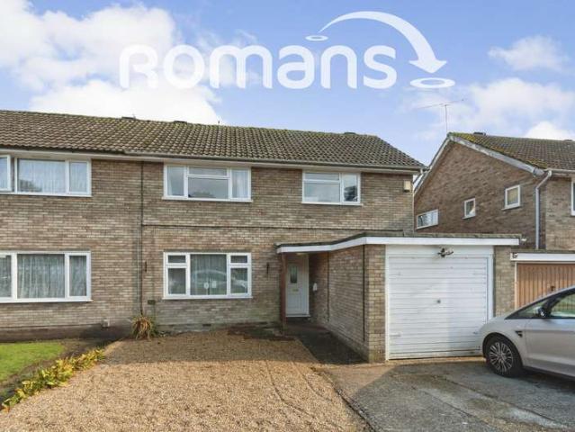 House for rent in Sandy Lane, Rushmoor