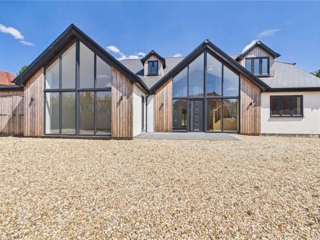House for sale in Berrick Salome, Oxfordshire