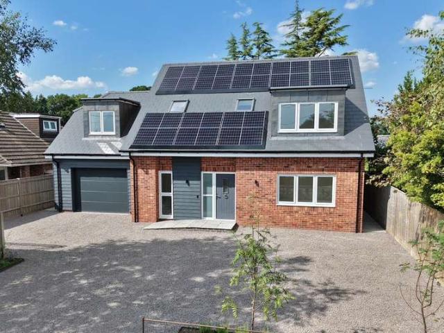 House for sale in Corfe Mullen