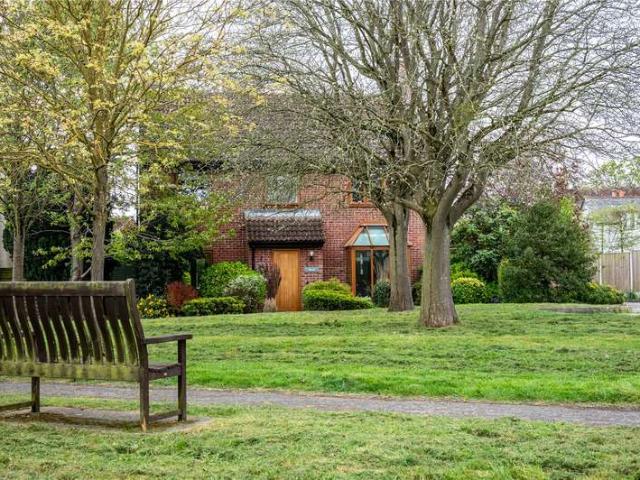 House for sale in Stratford St Mary, Chelmondiston
