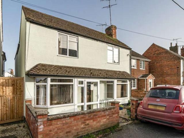 House for sale in Quarrendon, Buckinghamshire