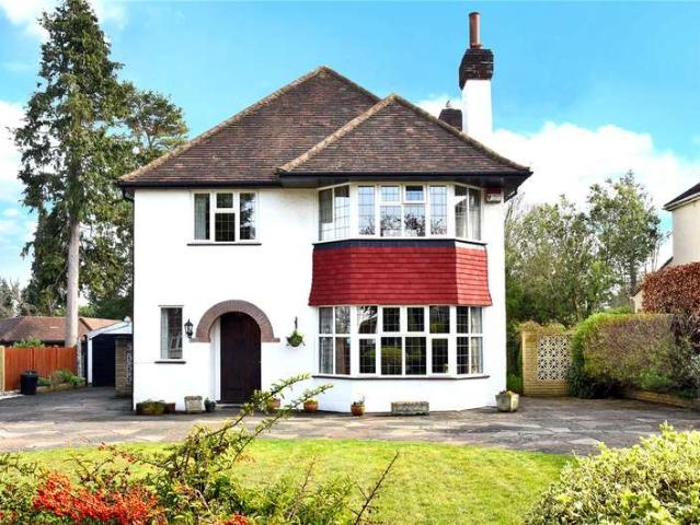 House for sale in Carshalton Beeches, Greater London