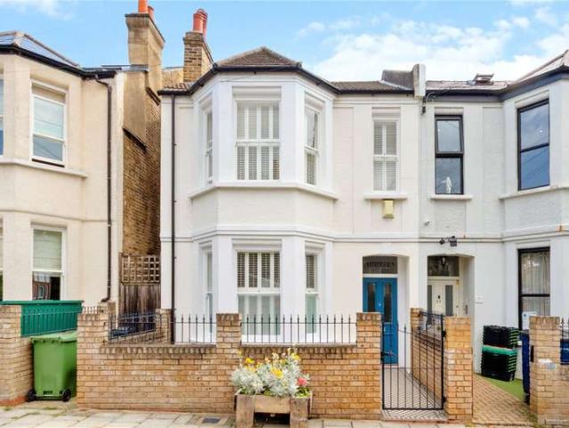 House for sale in London Borough of Lambeth, Greater London