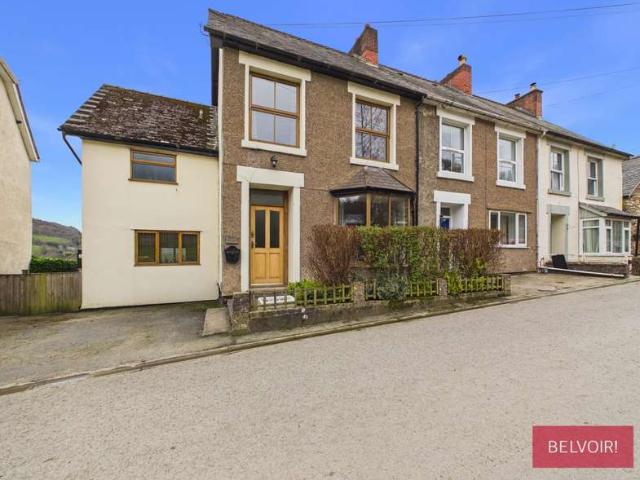 House for sale in Glyn Ceiriog