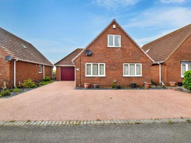 Farm for sale in Chapel St. Leonards, Belleau
