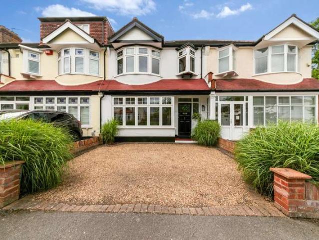 House for sale in Upper Elmers End, Greater London