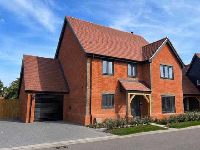 House for sale in Mortimer, West Berkshire