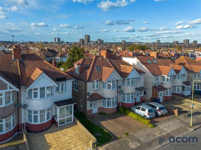 House for sale in Colindale, Greater London