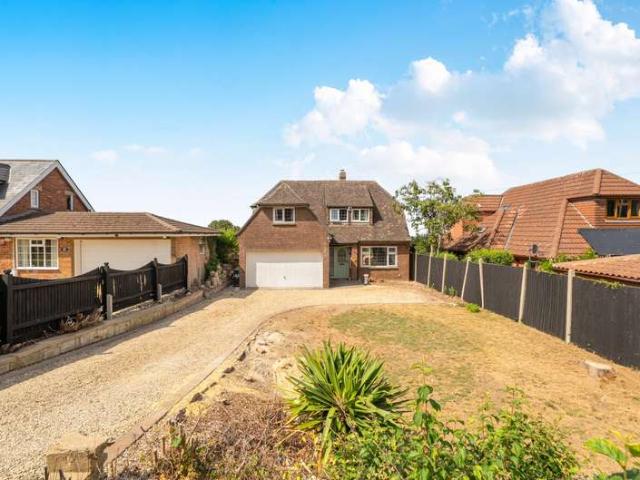 House for sale in Preston Plucknett, Yeovil