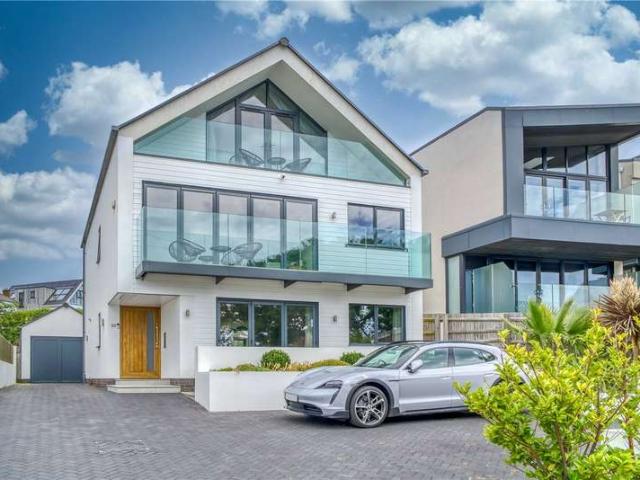 House for sale in Parkstone, Poole