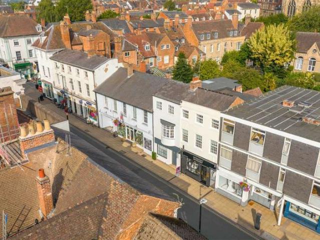 House for sale in Cliff Hill, Warwick