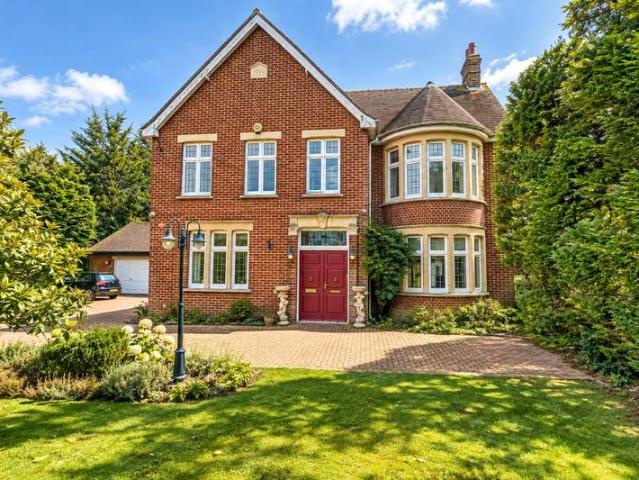 House for sale in Sutton, Rochford