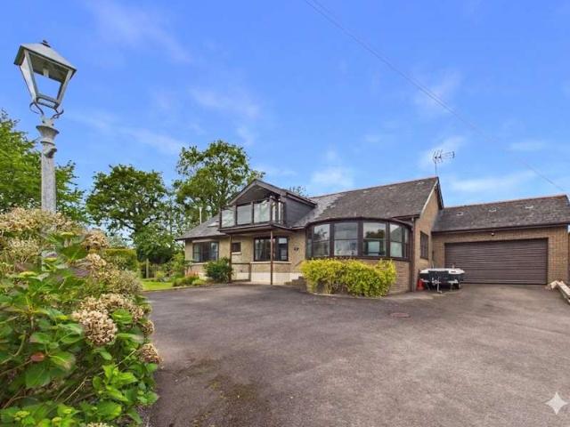 House for sale in Newton St Cyres, Devon