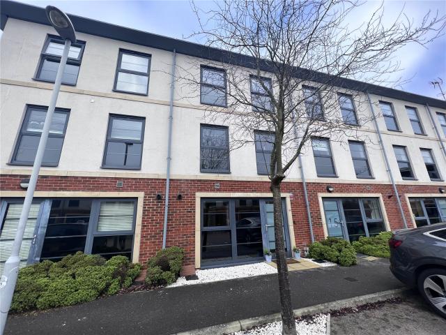 House for rent in Farnborough Business Park, Rushmoor