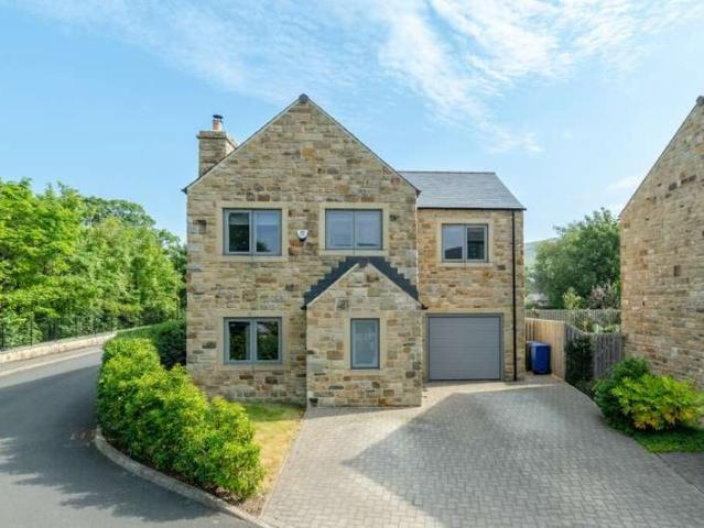 House for sale in Settle, North Yorkshire