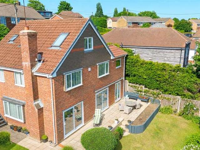 House for sale in Upper Hale, Fole