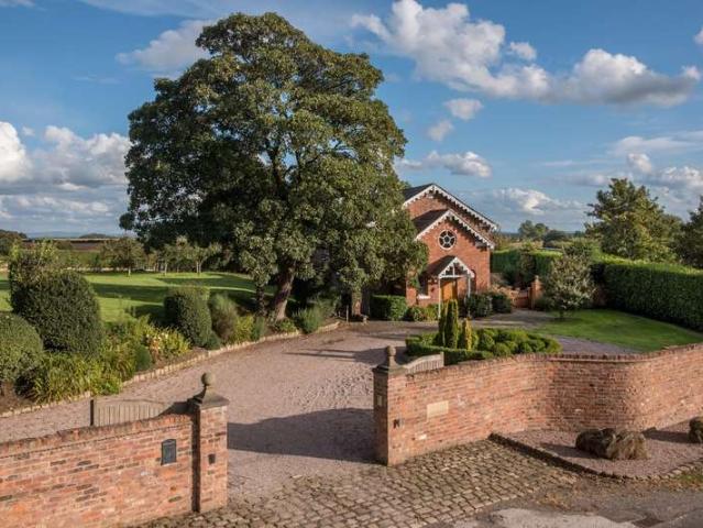 House for sale in Rushton, Cheshire