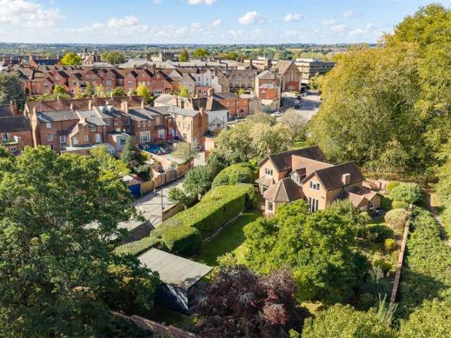 House for sale in Cliff Hill, Warwick