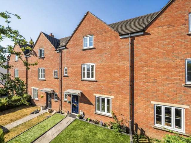 House for sale in Brympton, Somerset
