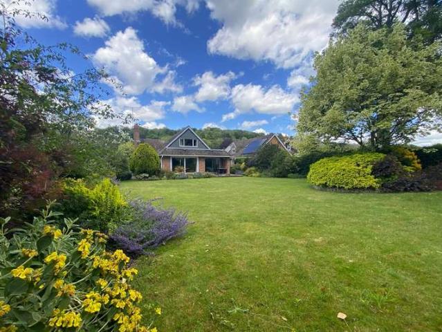House for sale in Berrick Salome, Oxfordshire