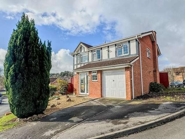 House for sale in Worle, Weston-super-mare