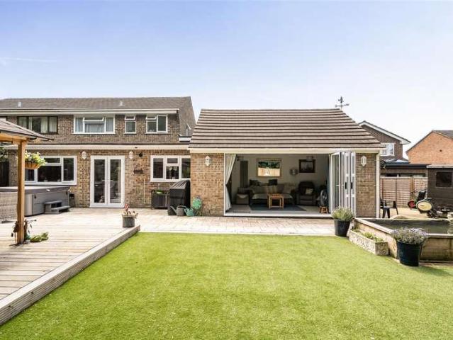 House for sale in Hill Park, Fareham